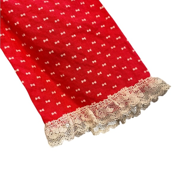 Rare vintage 70s red and white embroidered mushroom baby dress 3-6 mos - Picture 3 of 9